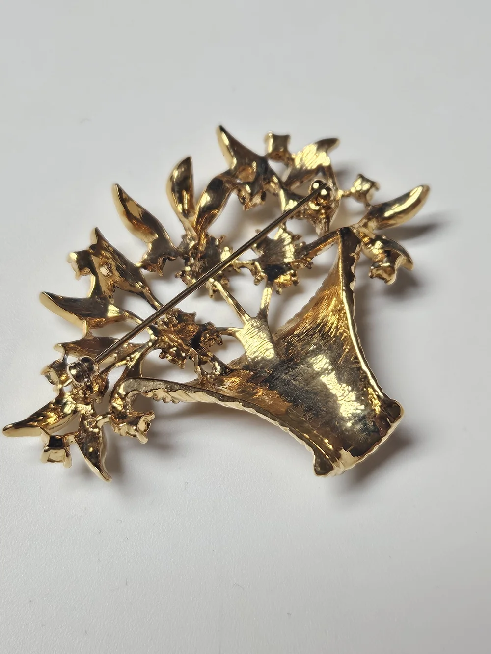 Gold Basket Floral Brooch with Clear Crystals